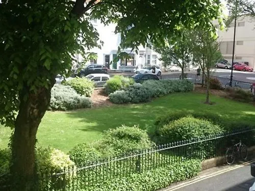 Guest house Innit Joy Brighton